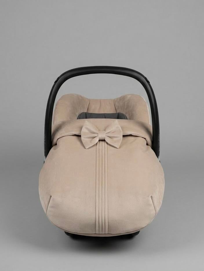 Uzturre voetenzak/hoes Maxi Cosi - Luxe velours, Overige methoden, Zo goed als nieuw, Ophalen, 0 t/m 10 kg