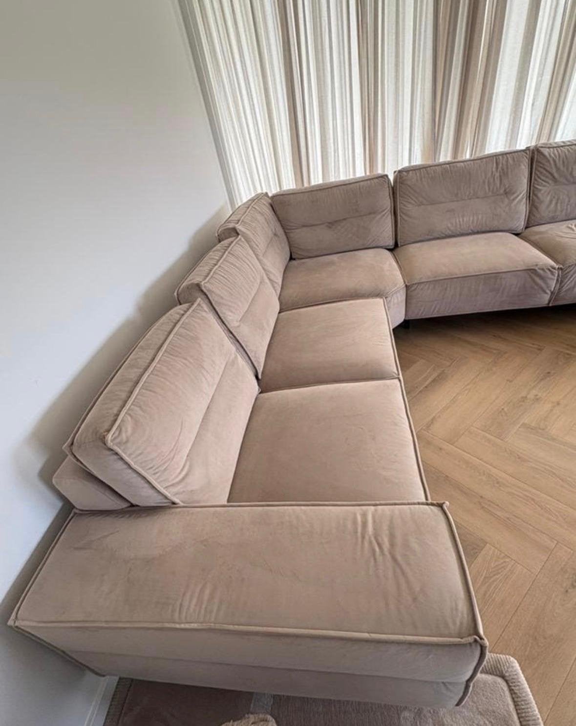 Foto 5 van Ruime U-vormige bank - Comfortabel en modern
