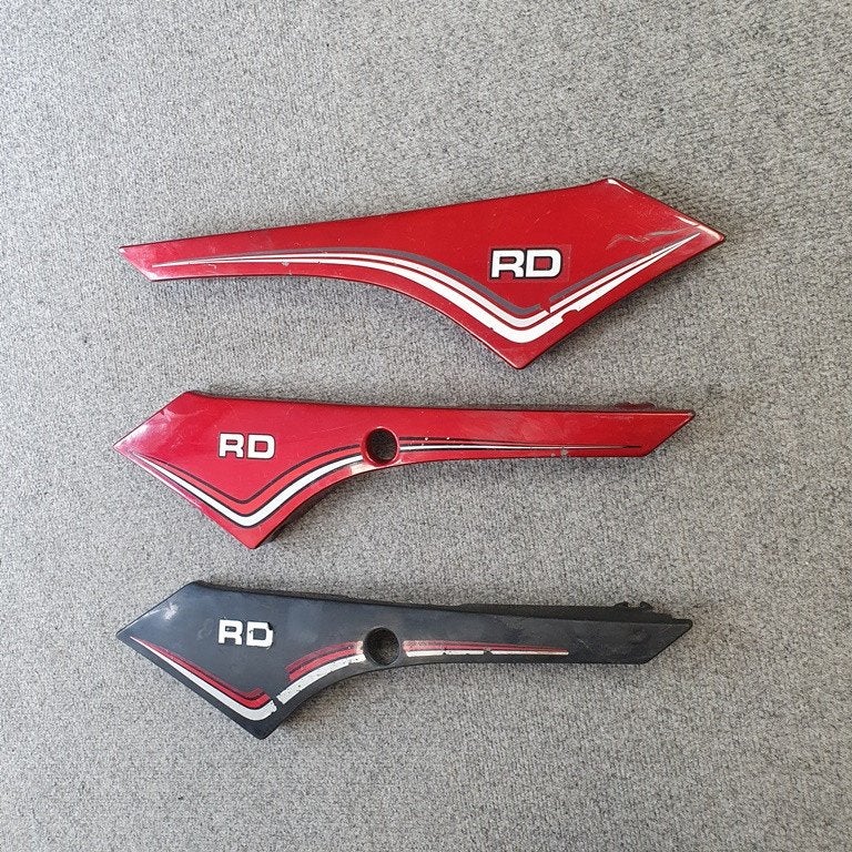 Zijkap Zij kap Yamaha RD RD50 rood zwart kappen, Ophalen of Verzenden, Gebruikt, Kap, Yamaha