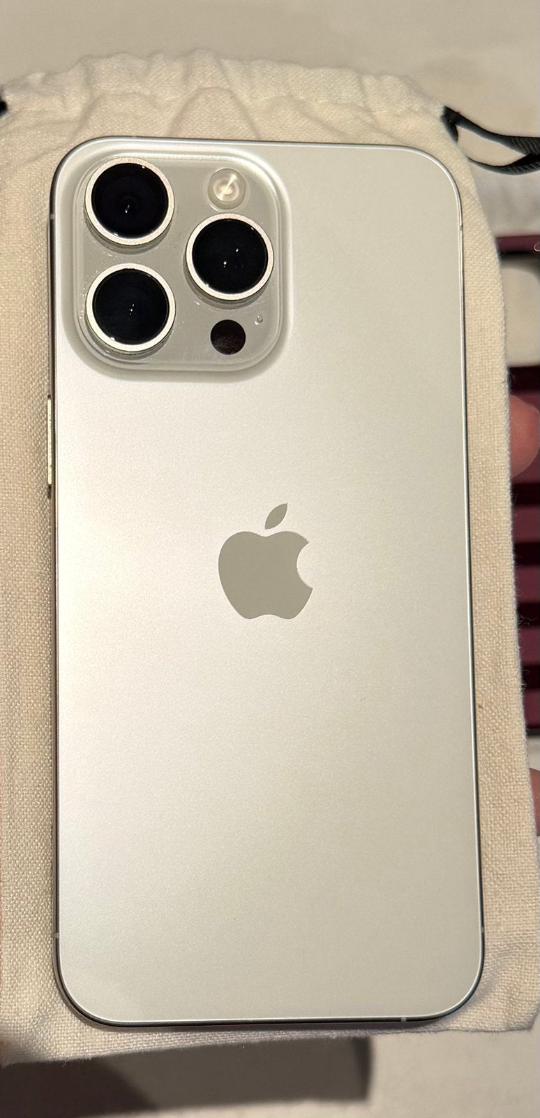 Foto 2 van Iphone 15 Pro Max