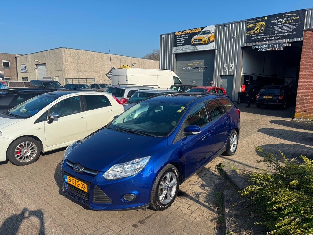 Ford Focus Wagon 1.0 EcoBoost Nieuwe APK, Euro 5, Gebruikt, Blauw, Origineel Nederlands