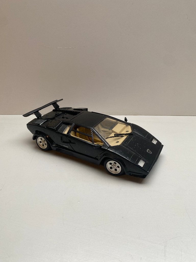 Polistil 1:18 Lamborghini Countach 5000– In Doos, Ophalen of Verzenden, Gebruikt, Auto, Overige merken