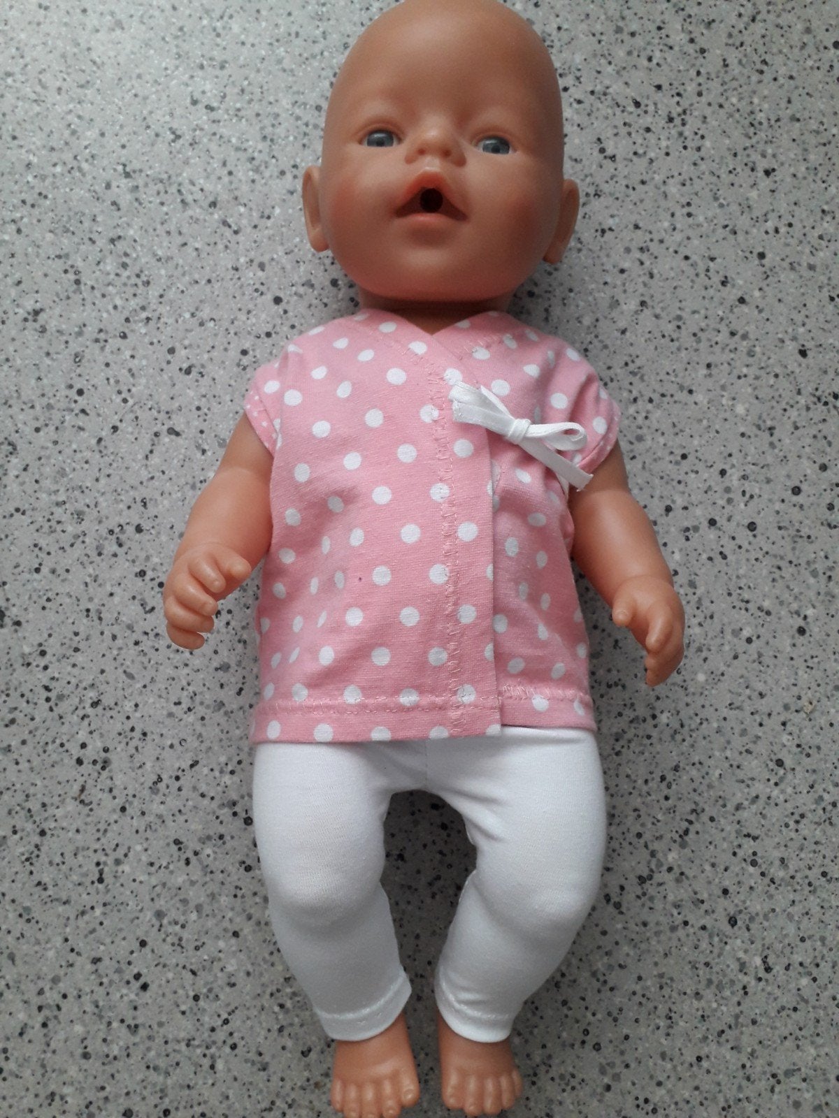 Poppenkleertjes babypop 43 cm, Kinderen en Baby's, Speelgoed | Poppen, Ophalen of Verzenden, Nieuw, Babypop