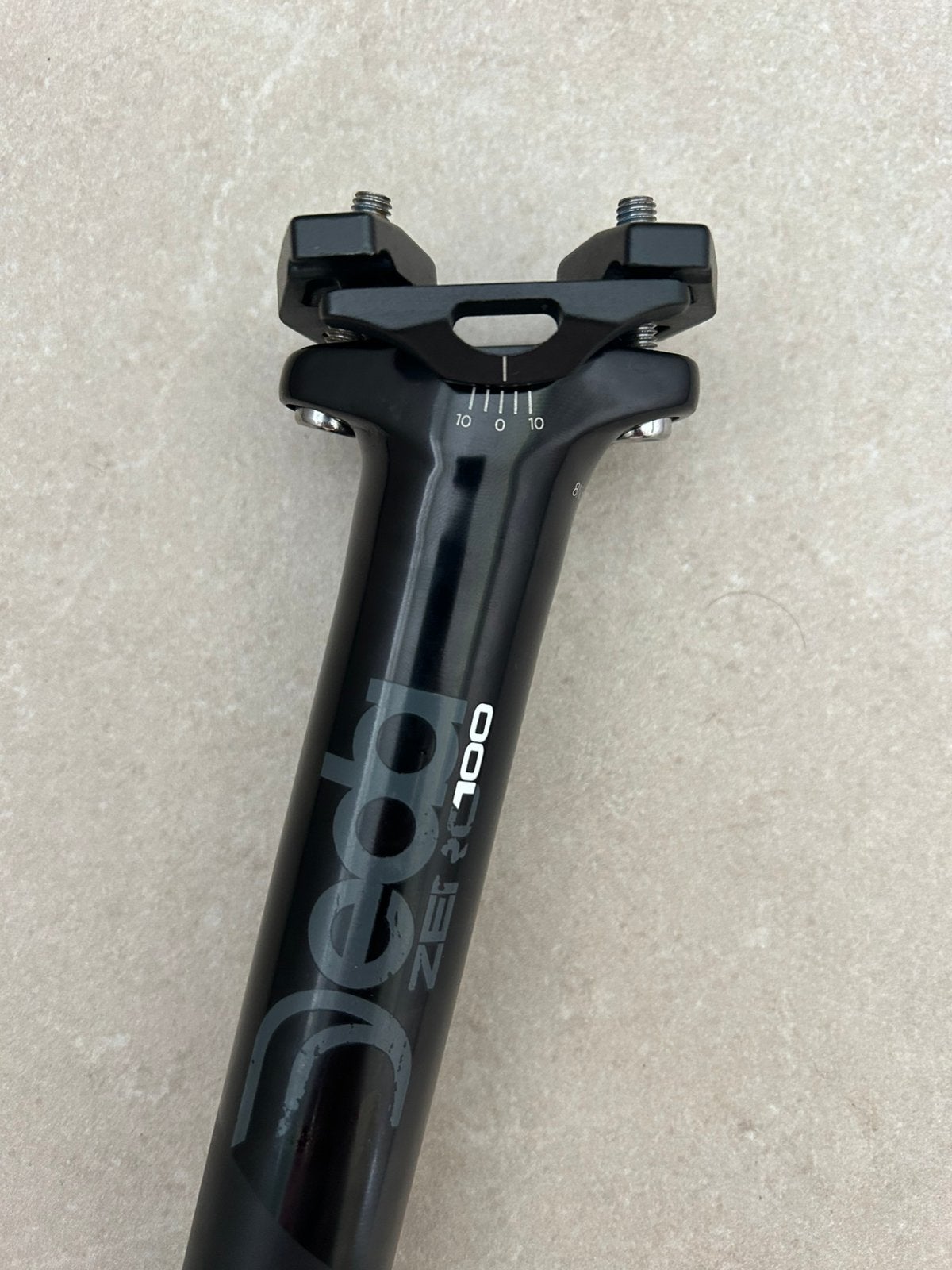 Deda zero 100 zadelpen, Overige typen, Ophalen of Verzenden, Zo goed als nieuw, Aluminium