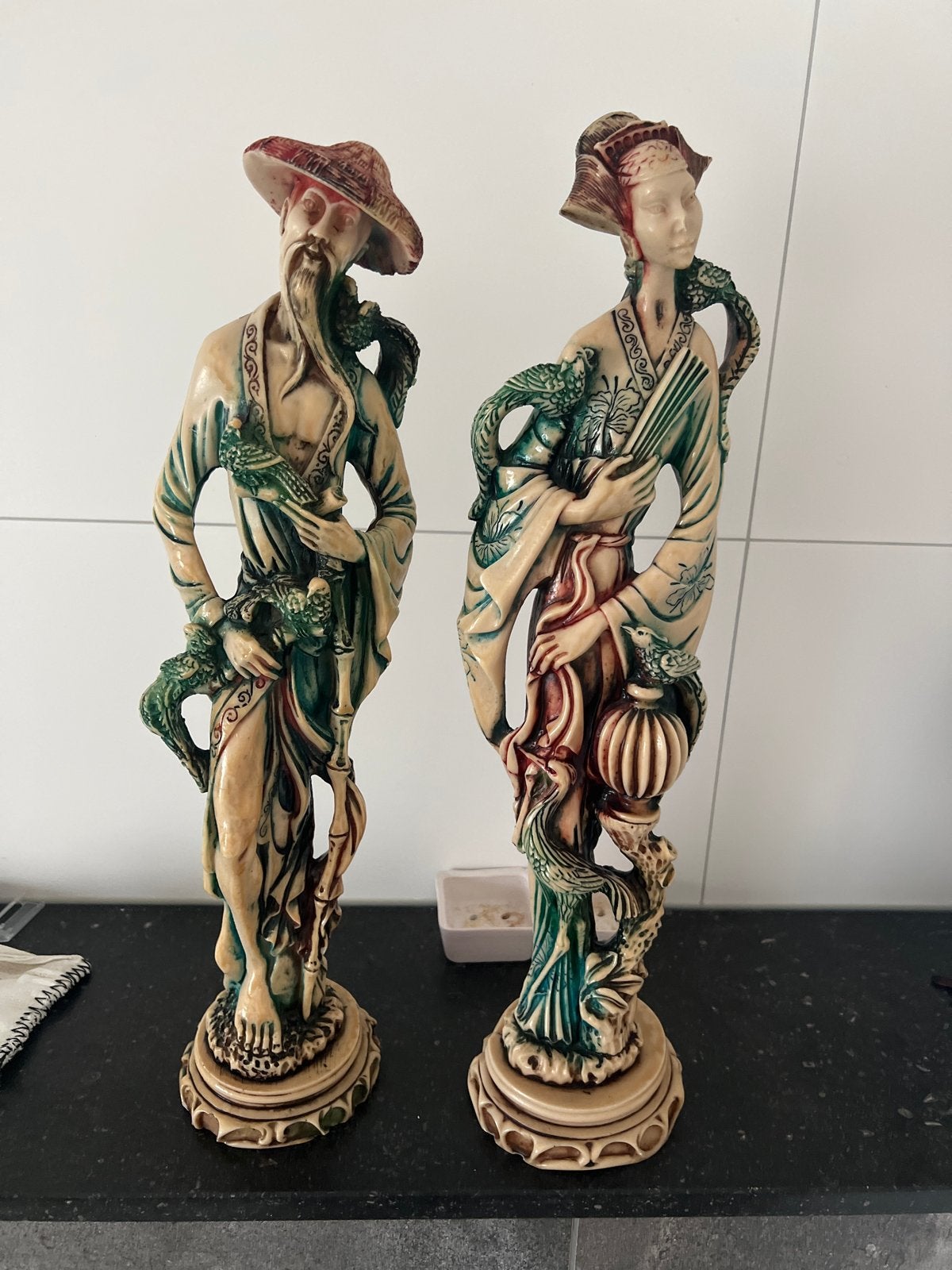 Set van twee Aziatische beelden, man en vrouw, Groep mensen, Ophalen of Verzenden, Handgemaakt, 20 - 50 cm