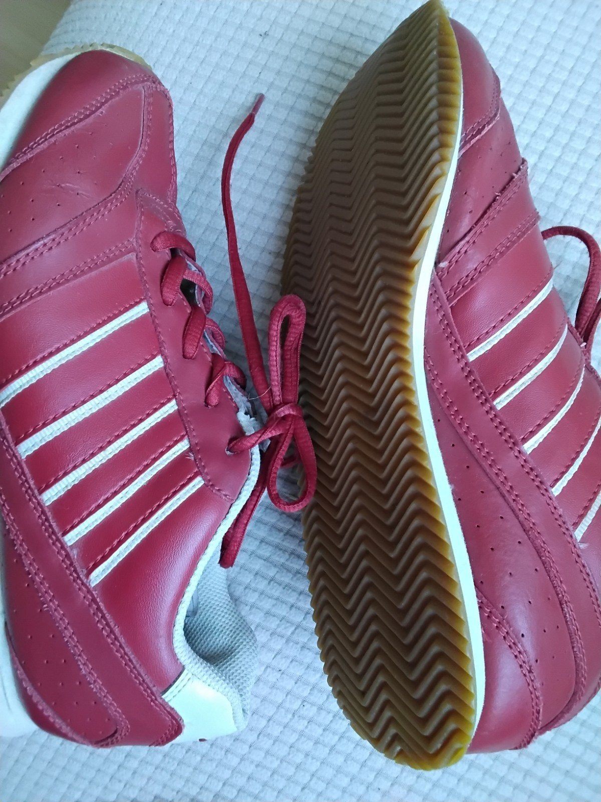 sneakers 39.5, Celtics, Ophalen of Verzenden, Rood, Sneakers of Gympen