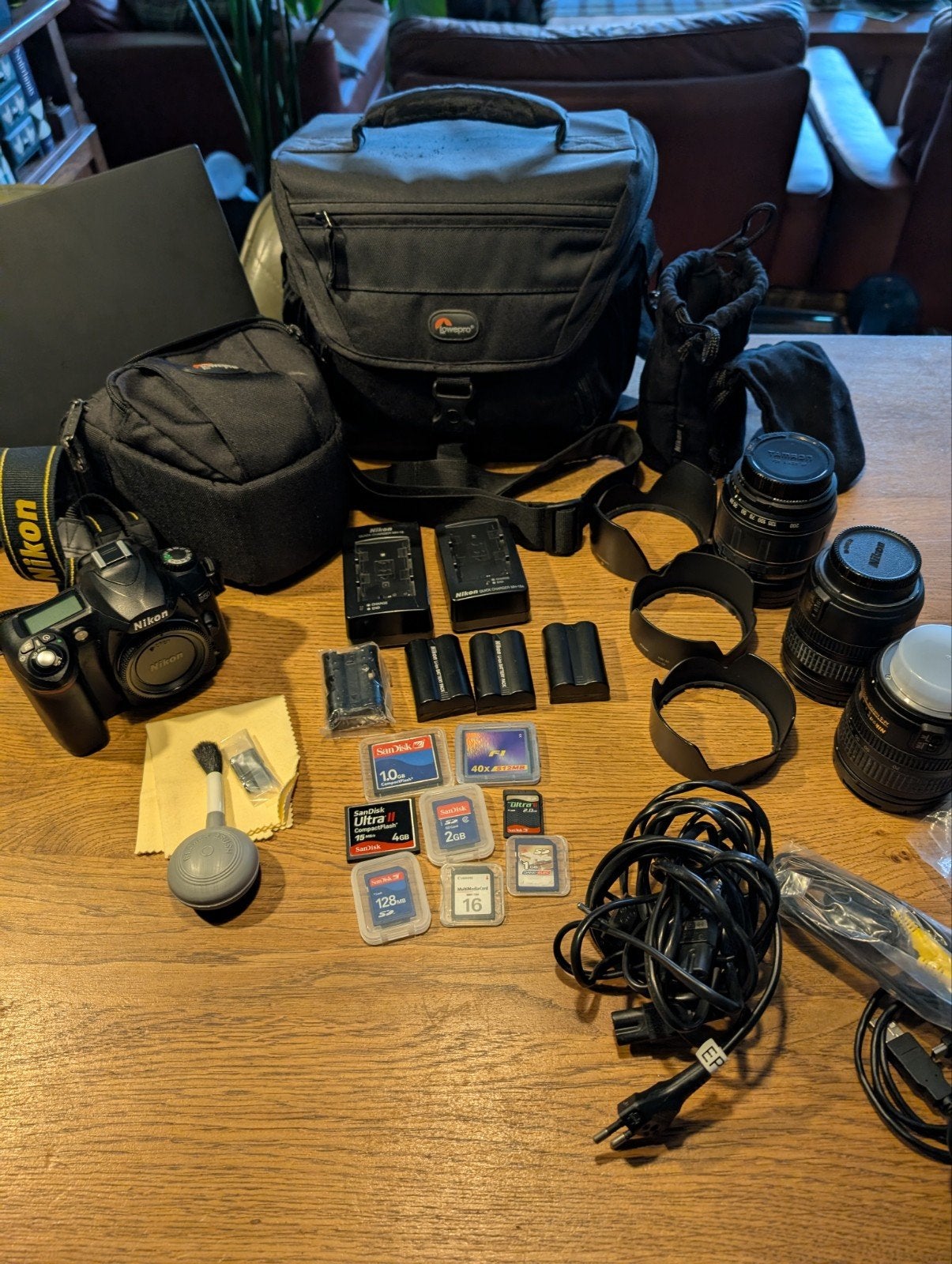 Nikon D50 met 3 lenzen, tassen en accessoires, Gebruikt, Beschermhoes/tas, Nikon, Ophalen of Verzenden