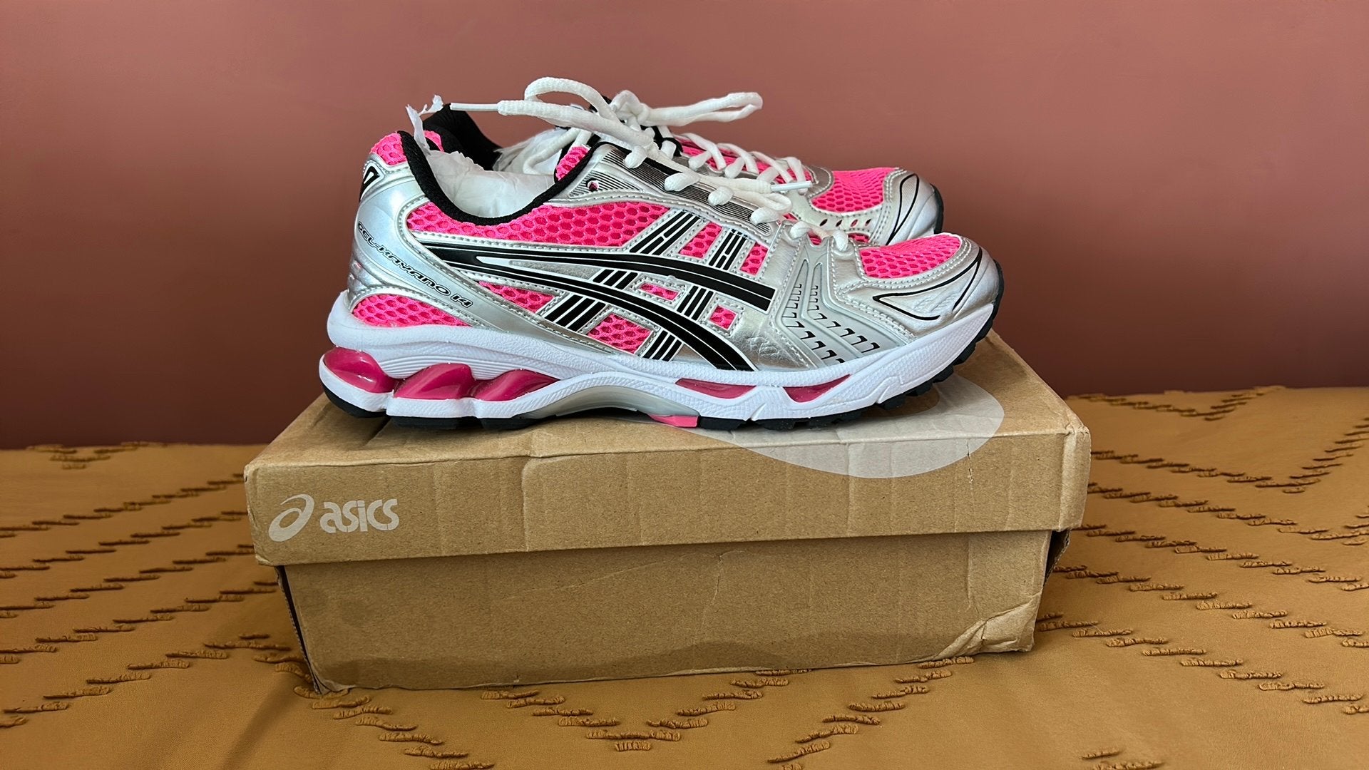 Asics Gel-Kayano 14 maat 39,5, Hardloopschoenen, Ophalen of Verzenden, Zo goed als nieuw, Hardlopen