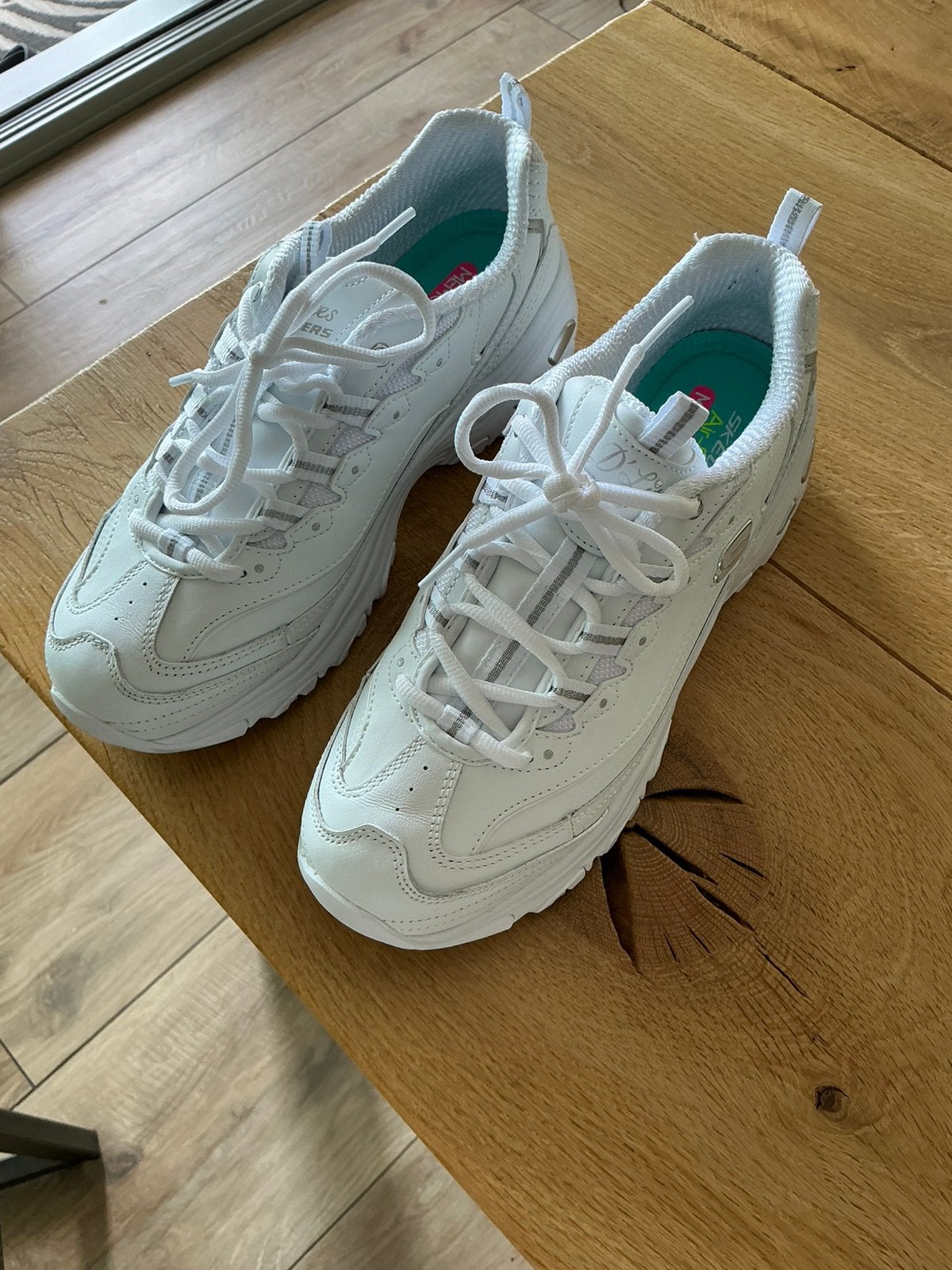 Skechers, Ophalen of Verzenden, Zo goed als nieuw, Wit, Sneakers of Gympen