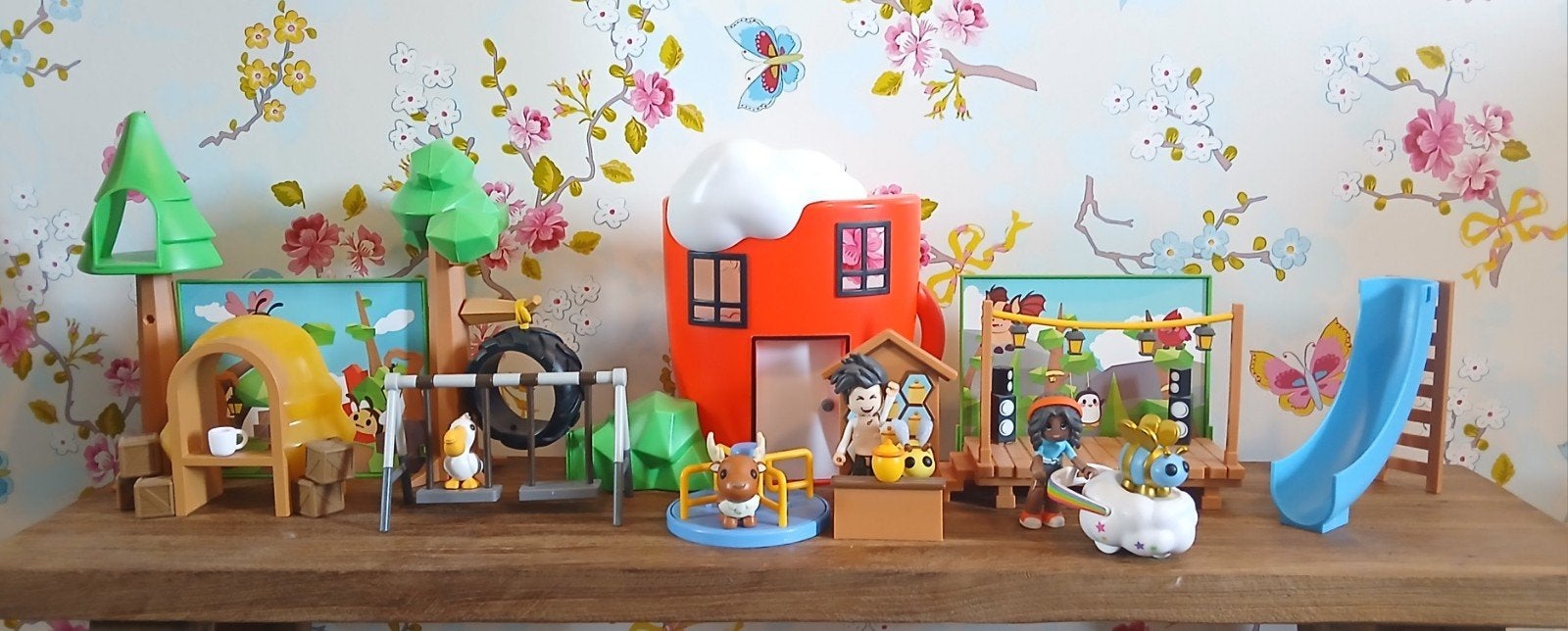 Adopt Me! - Coffee shop and Playground Playset, Ophalen of Verzenden, Zo goed als nieuw, Jongen of Meisje