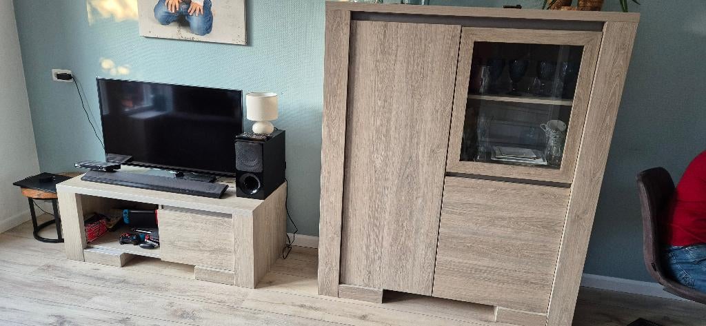 Kast, Ophalen, Gebruikt, 150 tot 200 cm, Minder dan 100 cm