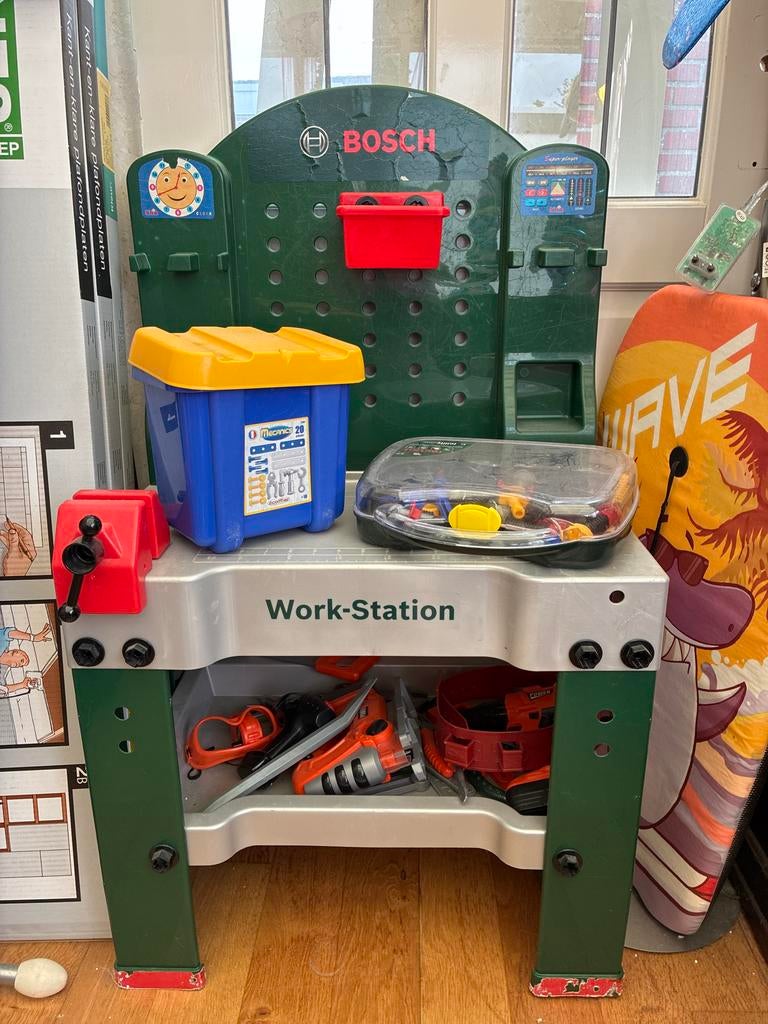 Bosch Werkbank met gereedschap en bouwset, Ophalen, Gebruikt