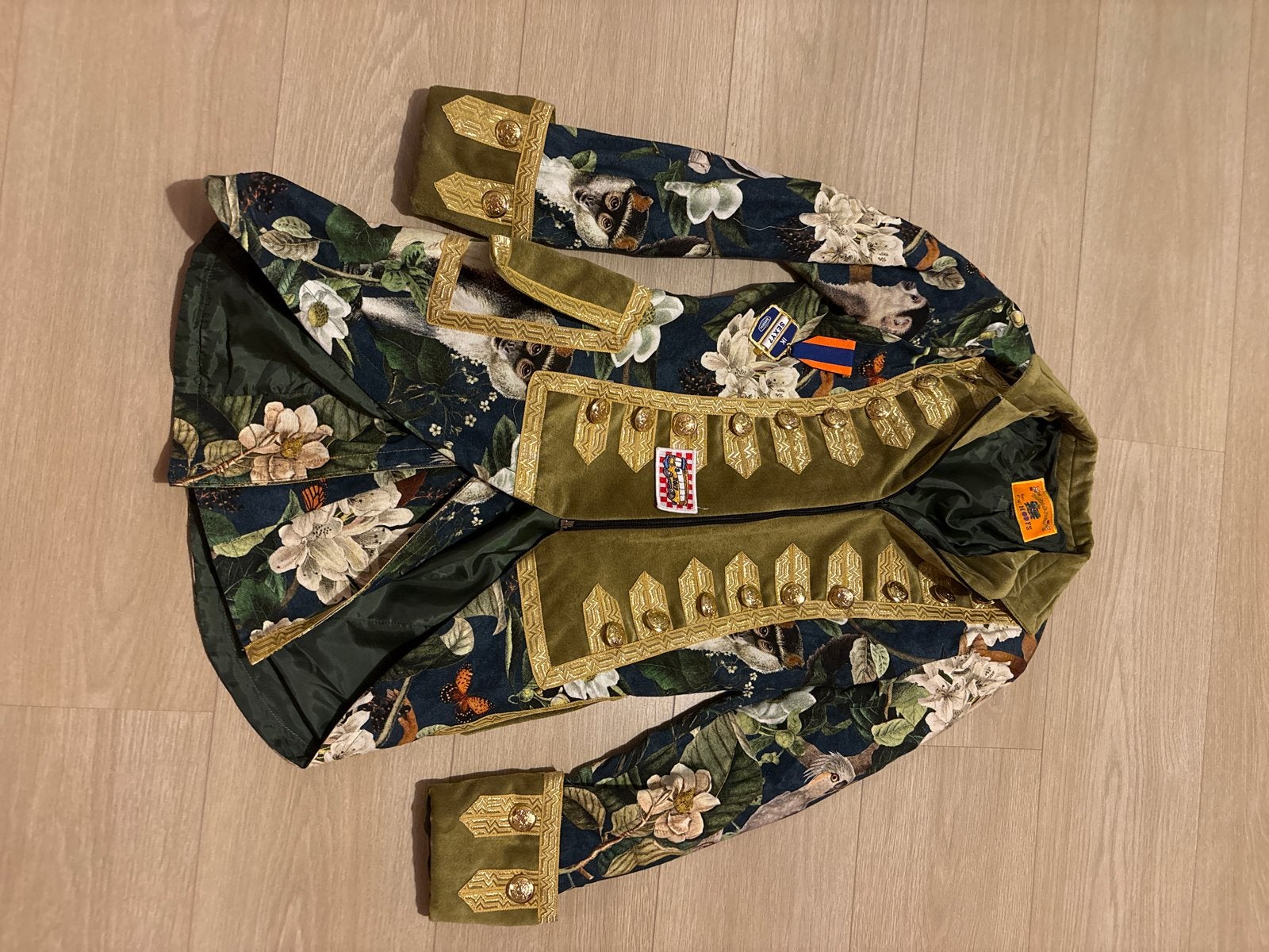 Carnavalsjas XS - Van Hoof Den Bosch - 1x gedragen, Kleding | Dames, Carnaval, Ophalen of Verzenden, Kleding, Maat 34 (XS) of kleiner