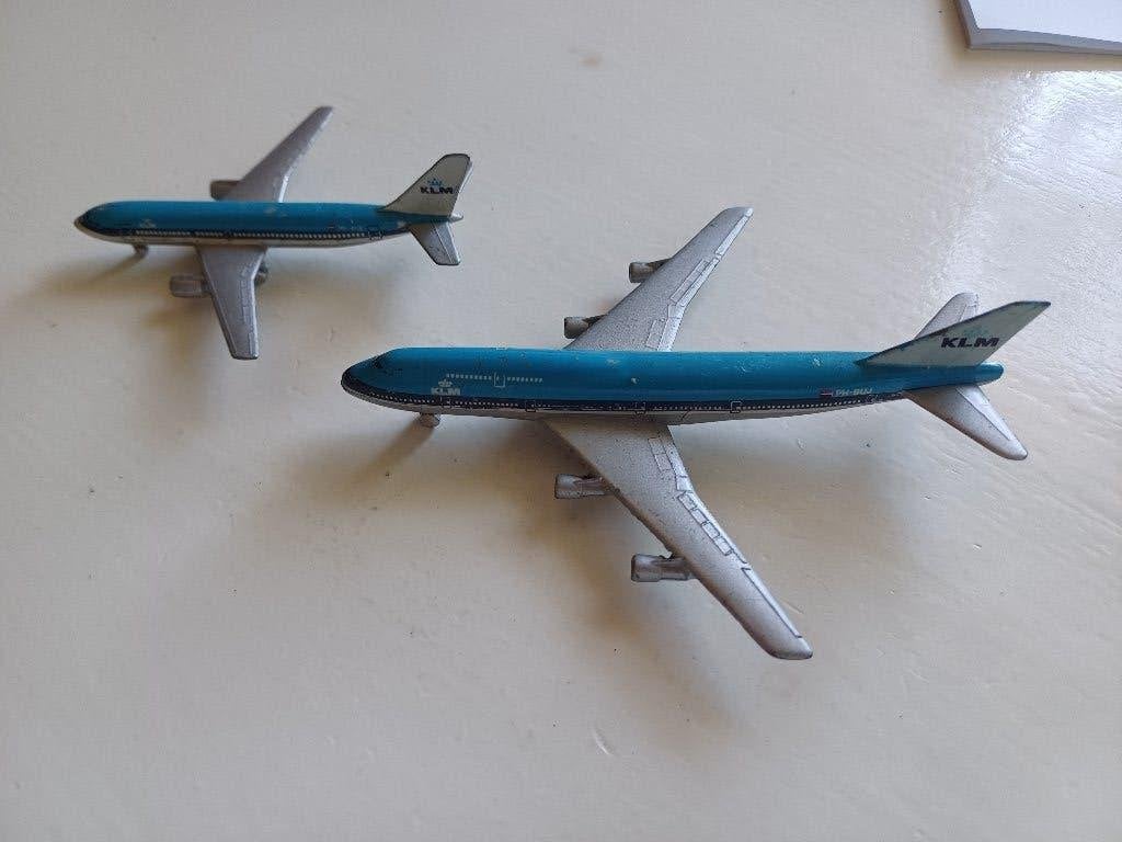 2x schuco airbus  made in germany, Ophalen of Verzenden, Gebruikt, Schaalmodel
