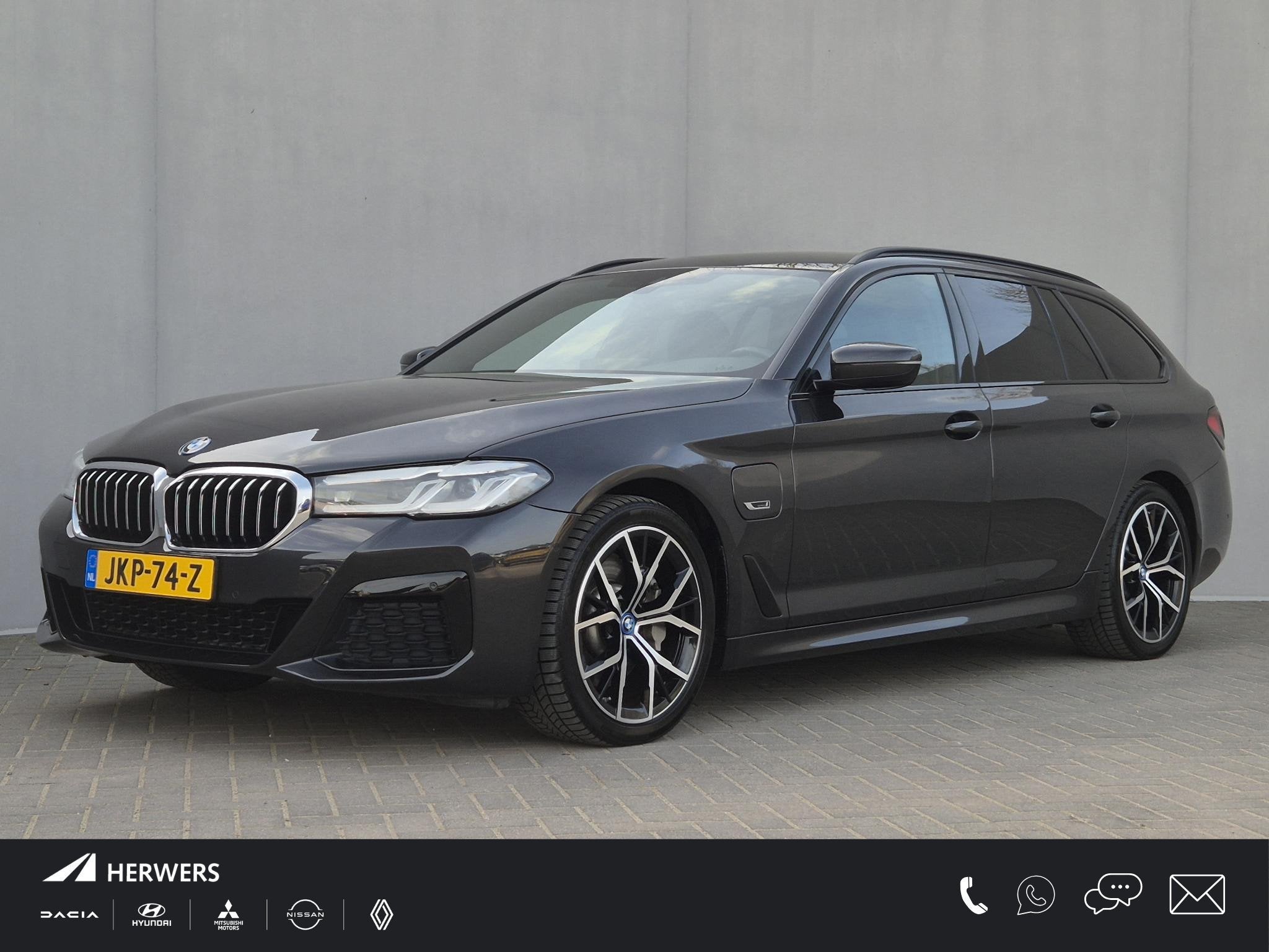 BMW 5-serie Touring 530e xDrive Business Edition Plus M-Spor, Auto's, 1998 cc, 1935 kg, Gebruikt, 4 cilinders
