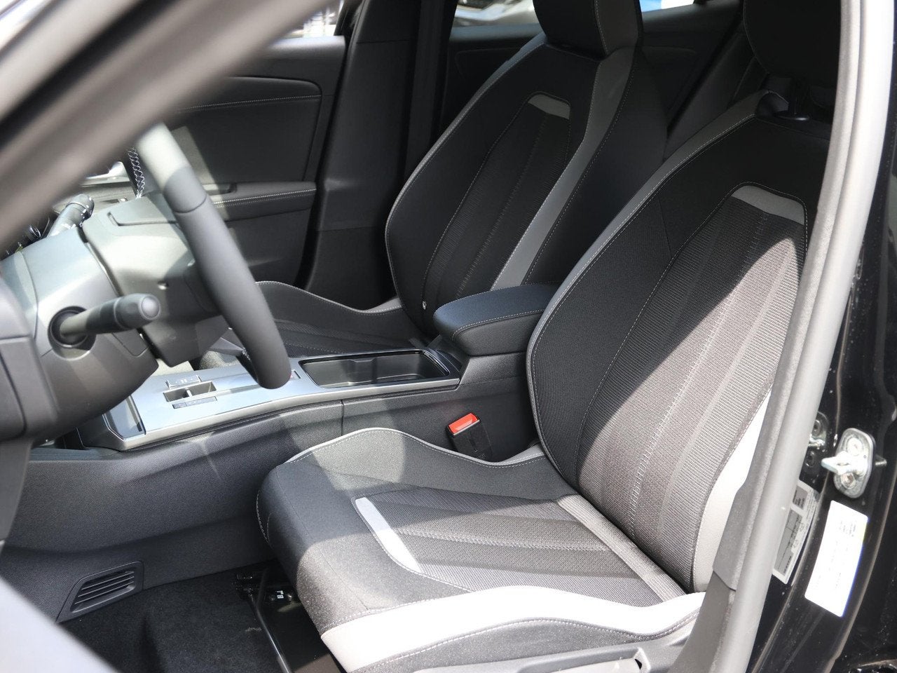 Foto 12 van Opel Mokka 1.2 Turbo Hybrid GS | Uit voorraad leverbaar | Ca