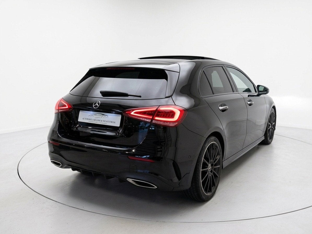 Mercedes-Benz A-klasse 200 Premium Plus AMG-line - Panorama, Auto's, 12 maanden, Gebruikt, 4 cilinders, Automatische klimaatregeling