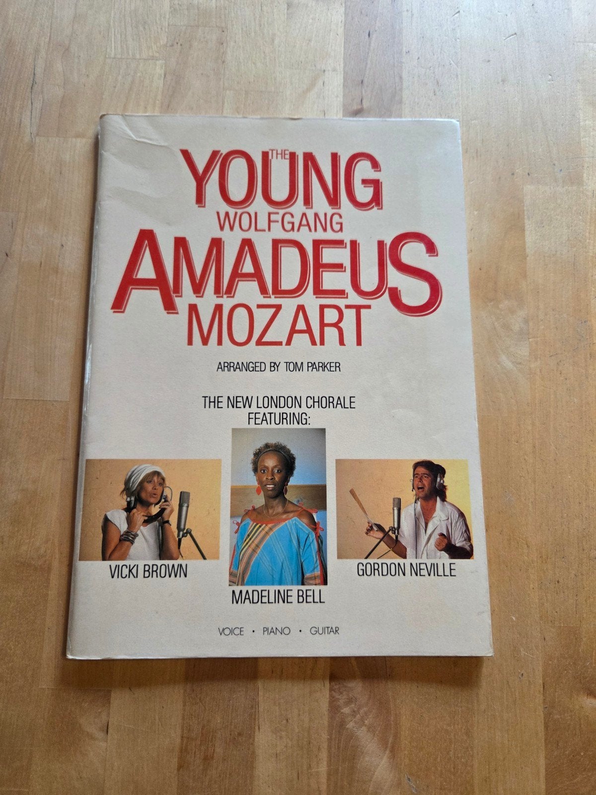 The Young Wolfgang Amadeus Mozart - Bladmuziek, Muziek en Instrumenten, Gebruikt, Verzenden, Klassiek, Gitaar