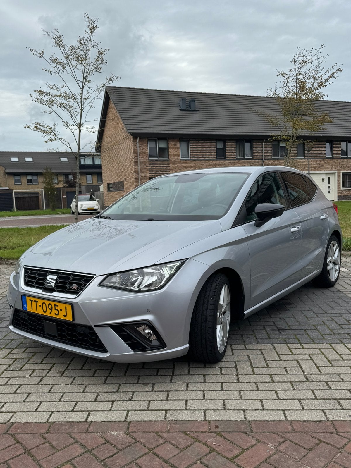 Seat Ibiza 1.0 TSI FR 115pk 2018 Grijs, Auto's, Voorwielaandrijving, Euro 6, Overige bekleding, Ibiza