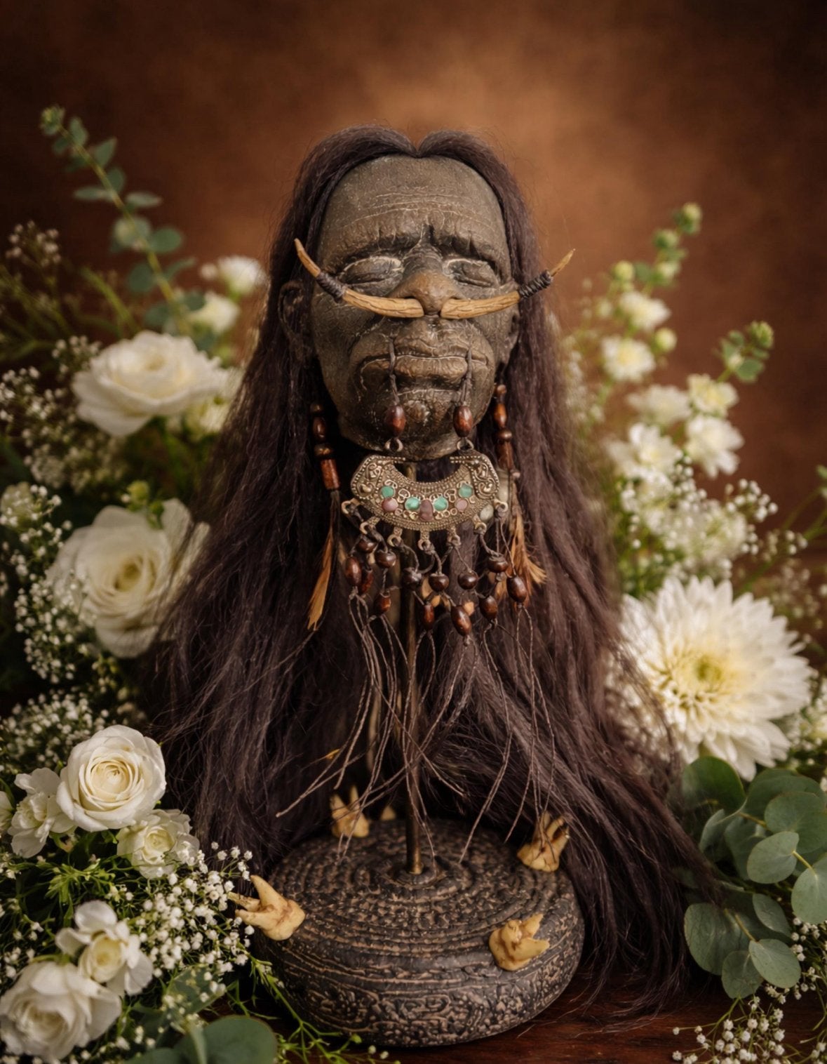 Shrunken head replica tsantsa gekrompen hoofd, Antiek en Kunst, Verzenden, Handgemaakt, Overige herkomsten, Beeld