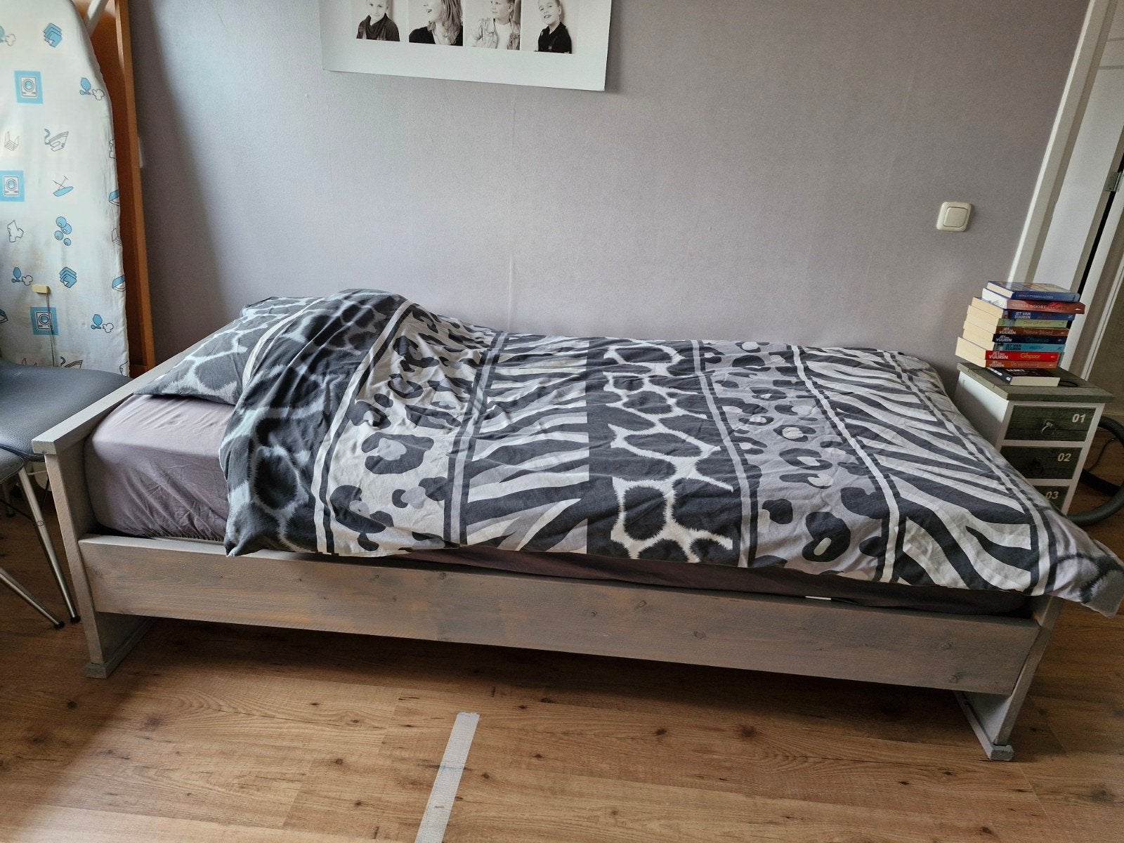 Eenpersoonsbed, Ophalen, 90 cm, Eenpersoons, Steigerhout