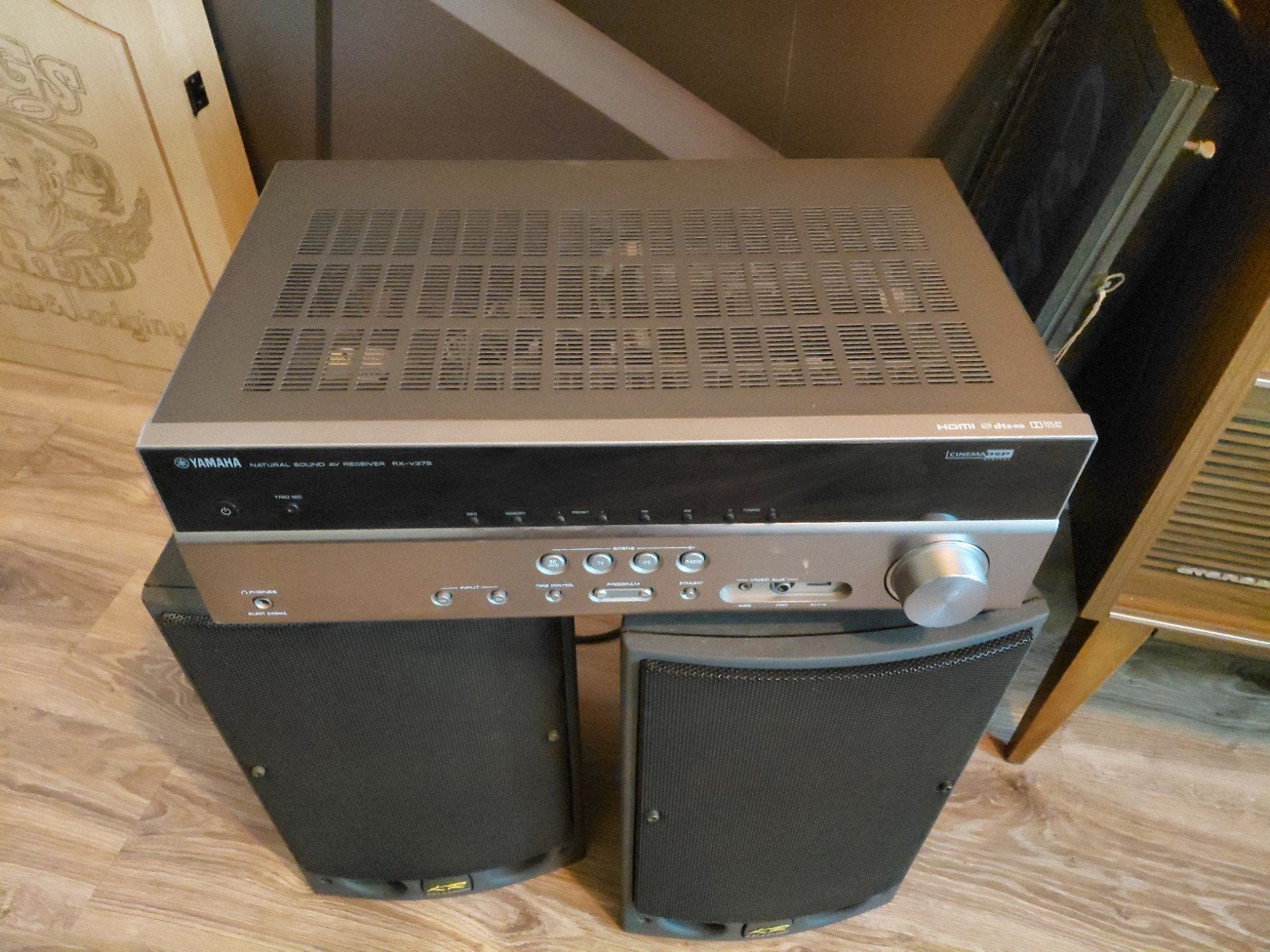 Yamaha RX-V375 – Krachtige 5.1 AV Receiver, Yamaha, Ophalen of Verzenden, Zo goed als nieuw, 60 tot 120 watt