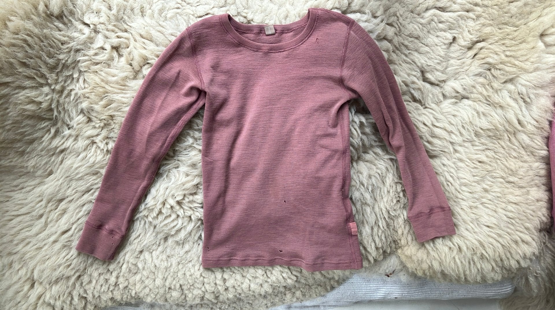 Wollen shirt 122-128 Dilling, Ophalen of Verzenden, Zo goed als nieuw, Jongen of Meisje, Shirt of Longsleeve