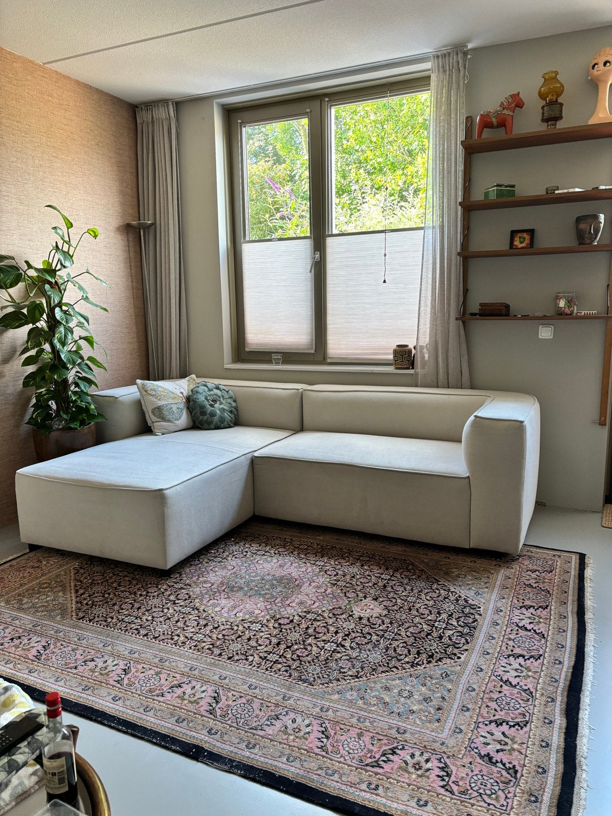 Moderne Hoekbank Ecru/Crème - 260 cm, Huis en Inrichting, Banken | Bankstellen, 250 tot 300 cm, Gebruikt, Hoekbank, Tweepersoons