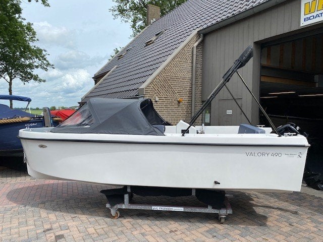 Valory 490 sloep, 5 m, Ophalen of Verzenden, 2 m, Buitenboordmotor