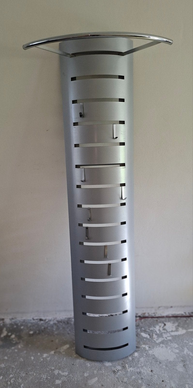 Moderne kapstok met chromen boog en haken, Huis en Inrichting, Gebruikt, Metaal, 150 tot 200 cm, Ophalen