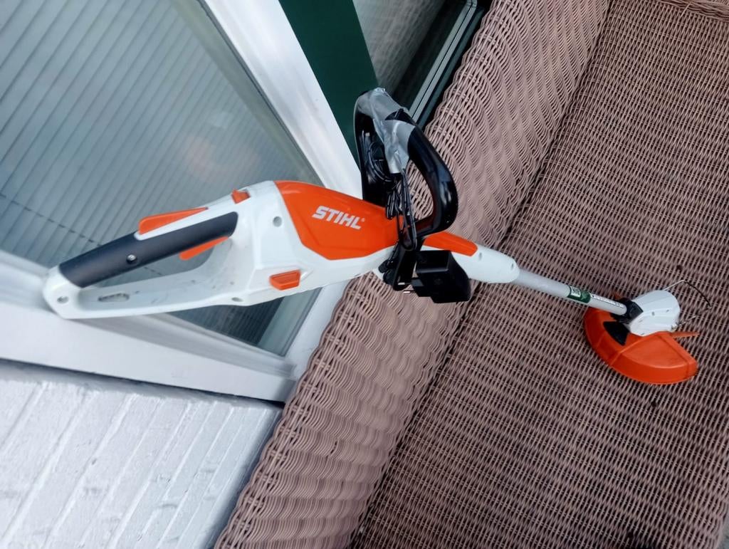 Stihl FSA 45 grastrimmer, Ophalen