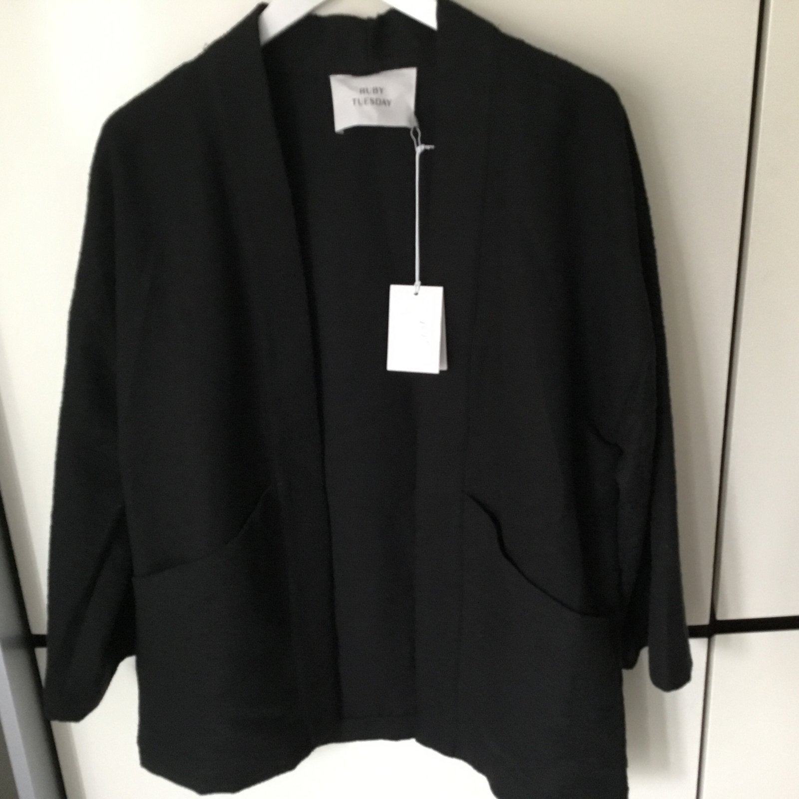 Nieuw Zwart Jasje Ruby Tuesday One Size Kimono Stijl, Kleding | Dames, Ophalen of Verzenden, Nieuw, Maat 38/40 (M), Zwart