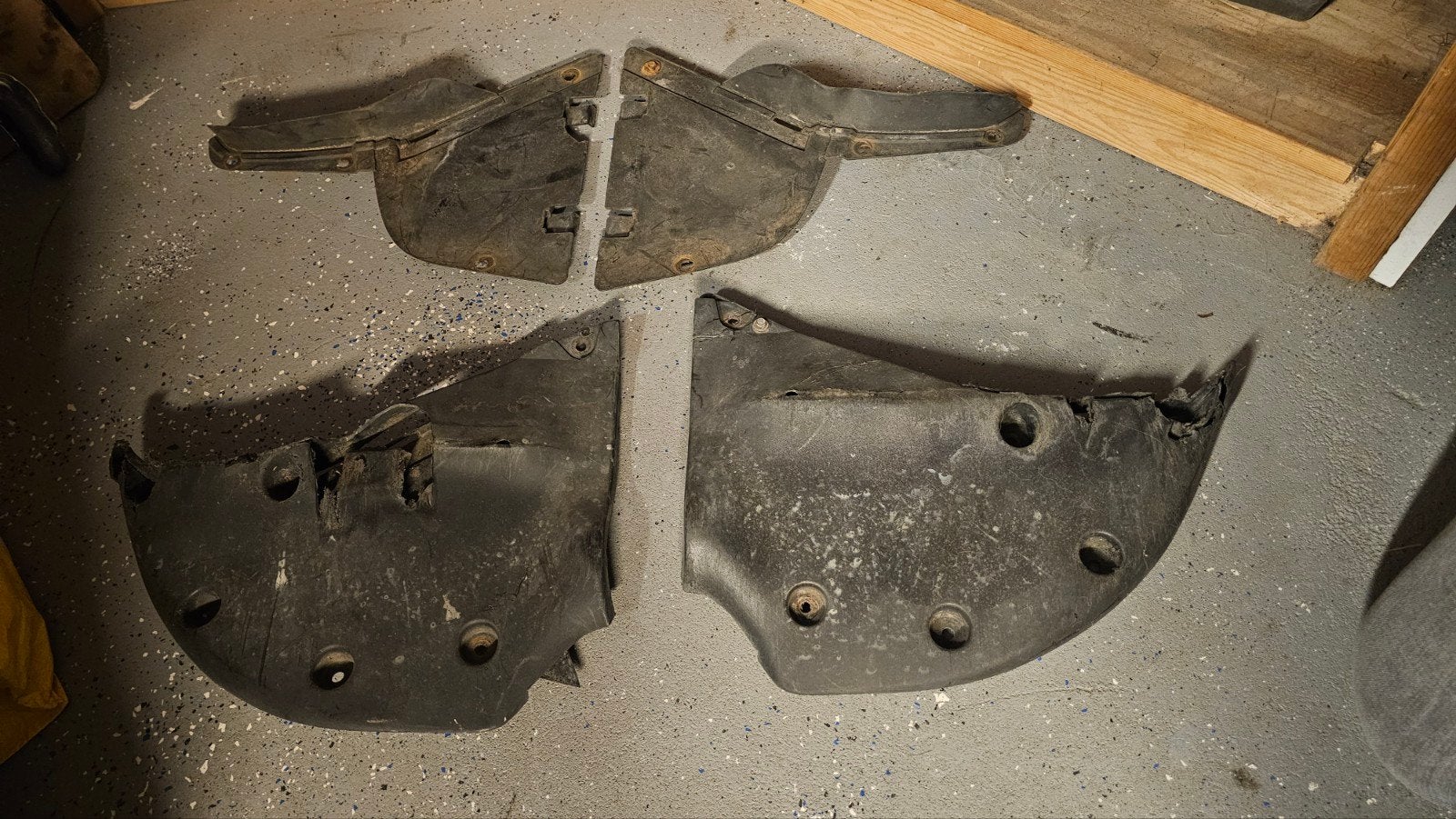 BMW E36 Bodemplaten voorbumper (M- en normale bumper), Auto-onderdelen, Ophalen of Verzenden, Gebruikt, BMW
