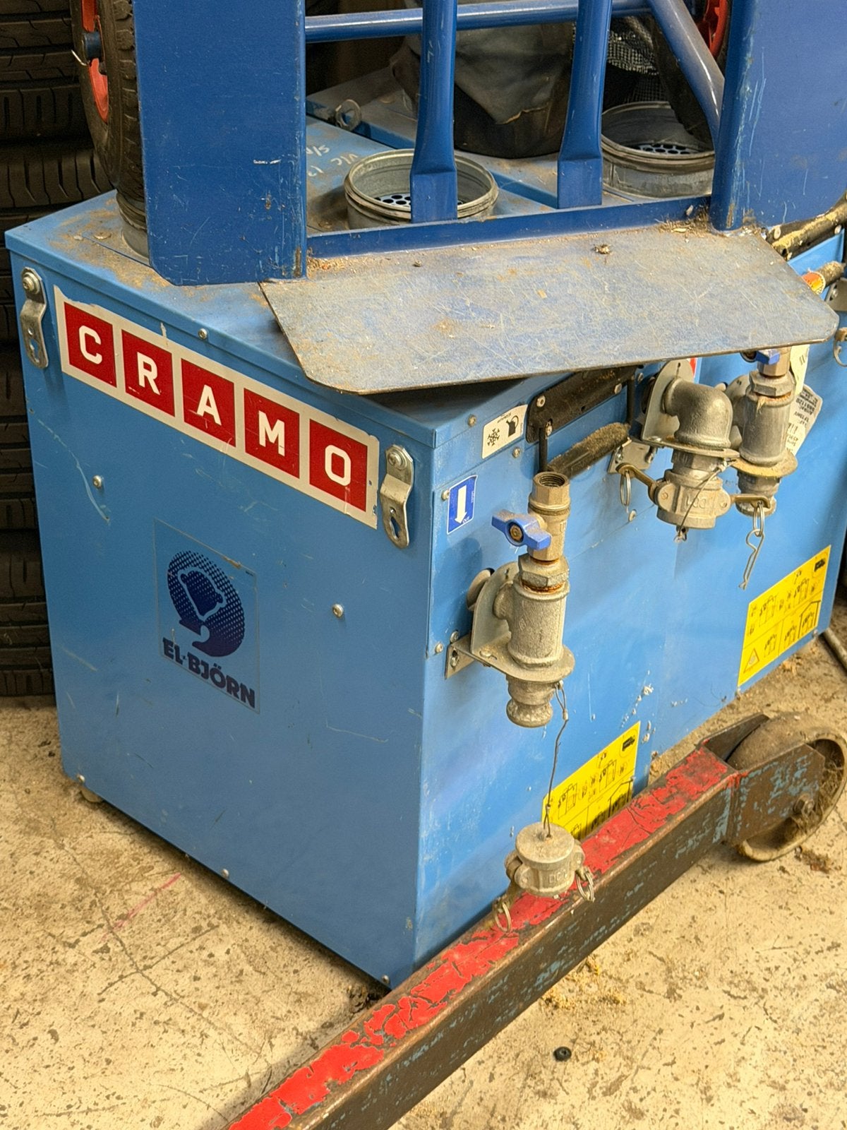 2 grote gaskachels cramo, Ophalen, Zo goed als nieuw, Minder dan 60 cm