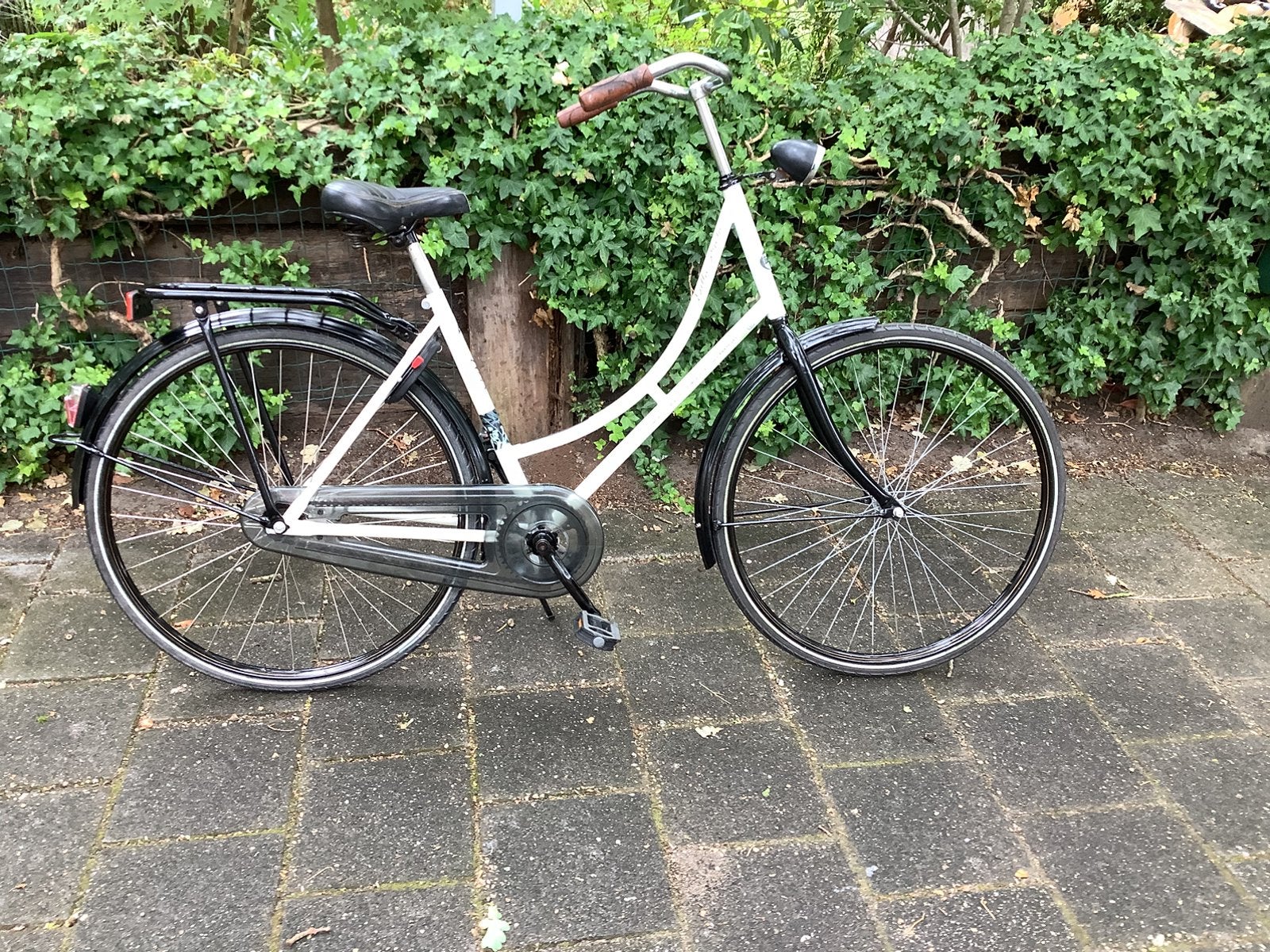 Omafiets 28 inch, Fietsen en Brommers, Fietsen | Dames | Omafietsen, Ophalen, Gebruikt