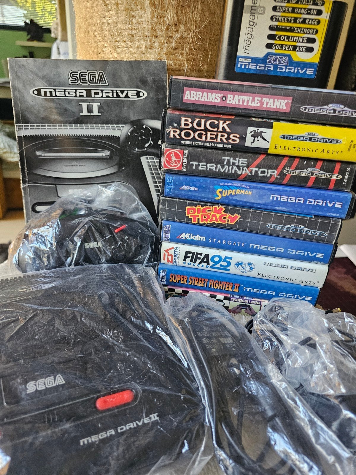 Sega Mega Drive II met 10 spellen en 1 controller, Mega Drive, Met 2 controllers, Ophalen of Verzenden, Gebruikt
