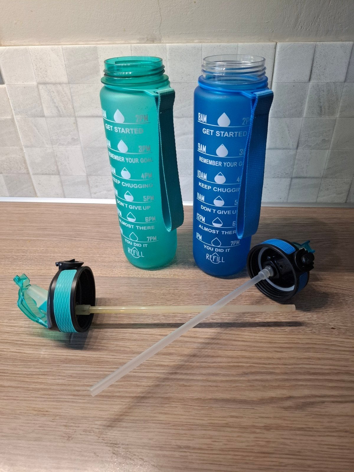 2x Motivatie Waterfles met Tijdmarkeringen - 1 Liter, Ophalen of Verzenden, Zo goed als nieuw