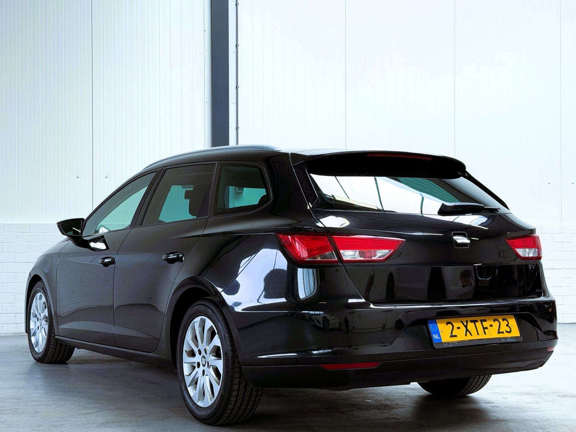 Seat Leon ST 1.6 TDI Style Ecomotive, Auto's, Seat, Voorwielaandrijving, Euro 5, Stof, Gebruikt