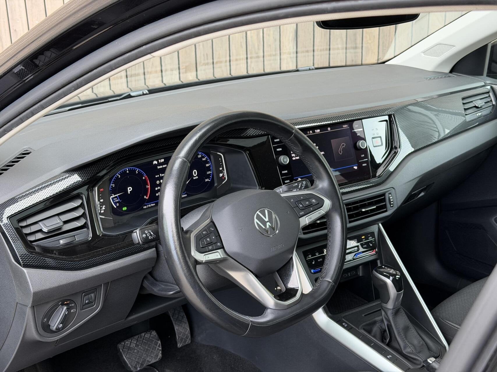 Volkswagen Polo 1.0 TSI Style | PANORAMADAK | CAMERA, Gebruikt, Euro 6, 95 pk, 1104 kg