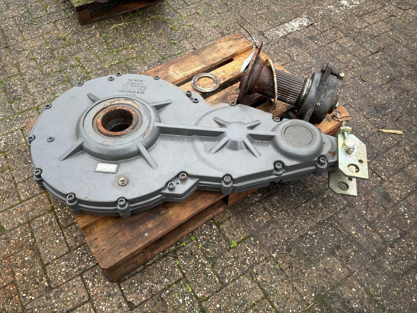 Claas Quantum Rotoraandrijfkast opraapwagen, Overige, Oogstmachine