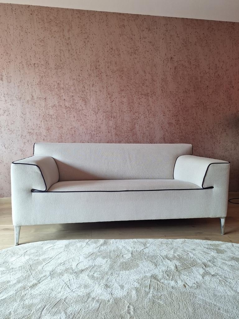 Designbank van Pode, model Edit in beige met een paarse bies, Ophalen, 75 tot 100 cm, Tweepersoons, 150 tot 200 cm