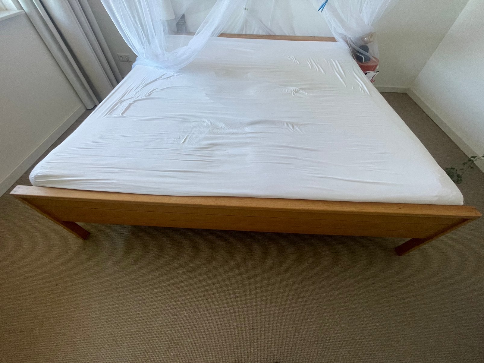 Tweepersoonsbed Auping :houten frame +twee lattenbodems, Huis en Inrichting, Slaapkamer | Bedden, Ophalen, Tweepersoons, Overige maten
