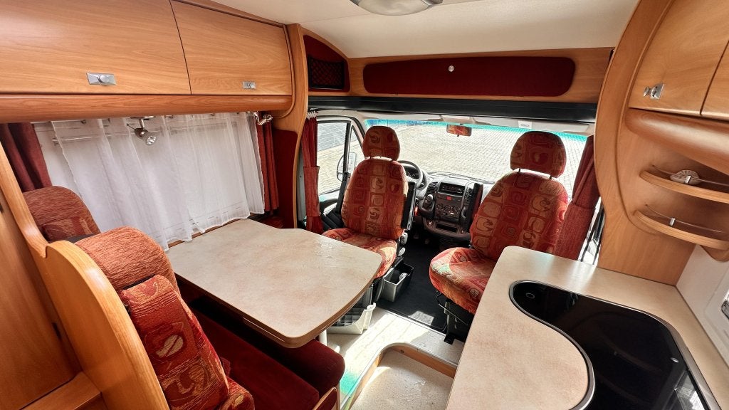 Keurig nette Challenger Mageo 101 Met fransbed Uit 2006, Airbags, Ringverwarming, Fiat, Tot en met 2