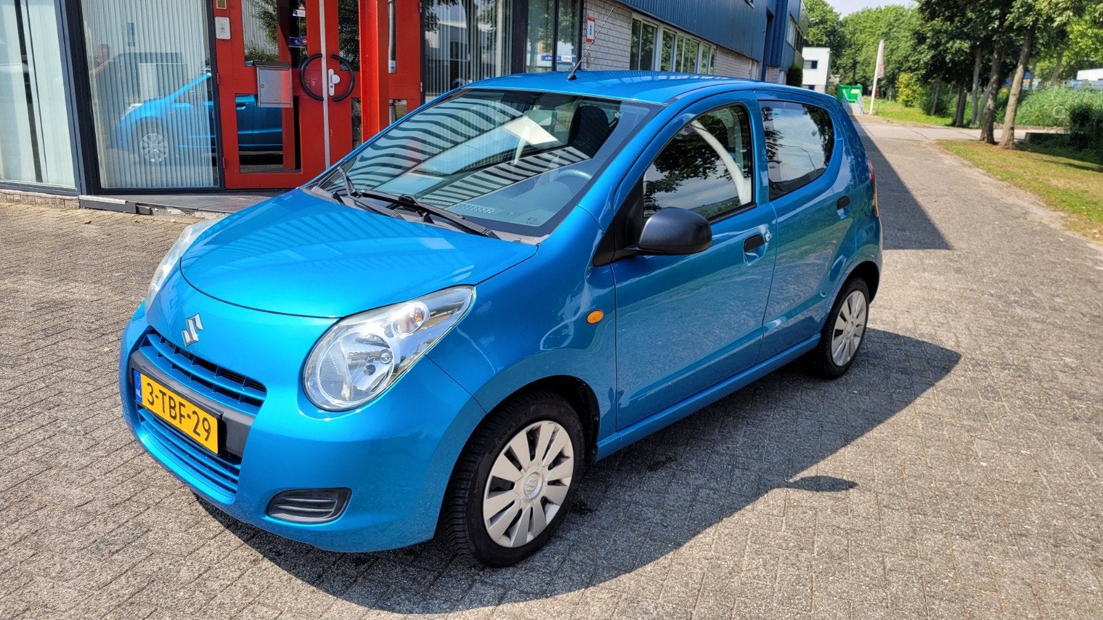 Suzuki Alto 1.0 2014 Blauw Airco/apk/ zeer nette staat! 114x, Voorwielaandrijving, Stof, Start-stop-systeem, Origineel Nederlands