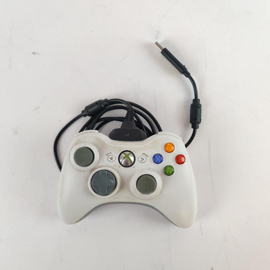 Xbox 360 controller met kabel (c grade) || voor maar €14,99, Spelcomputers en Games, Games | Overige, Overige genres, 1 speler