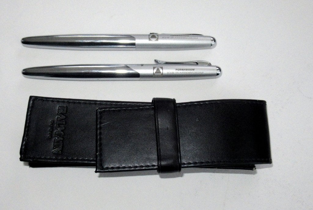 Balmain Paris luxe pennen Cadeauset in leren etui, nieuw., Ophalen of Verzenden, Nieuw, Pennenset, Overige merken