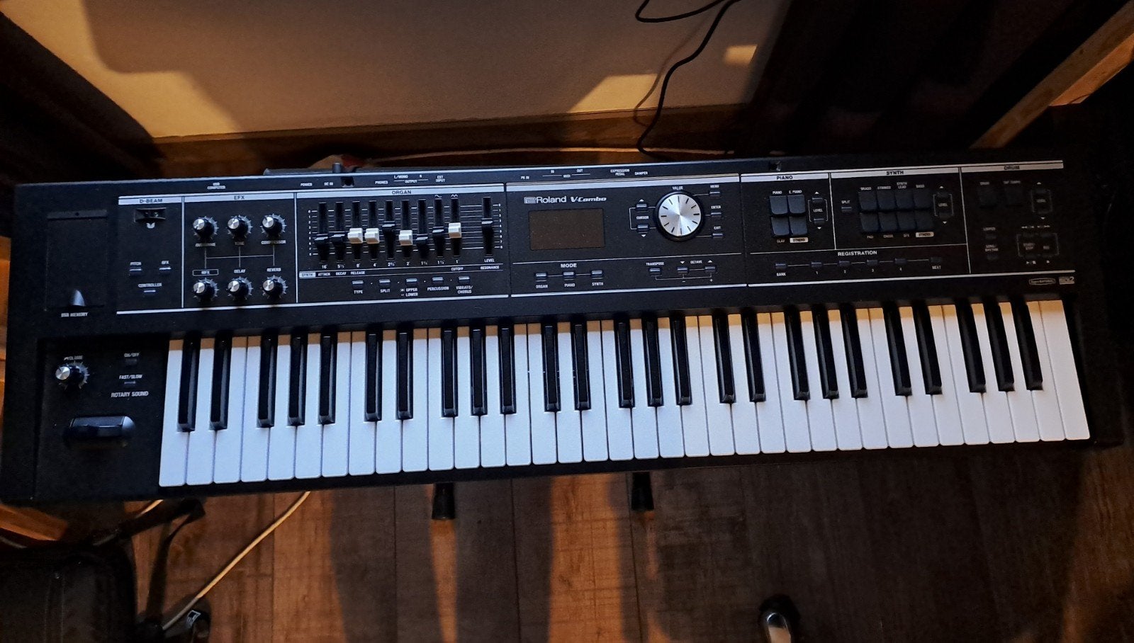 Roland VR-09 Combo Orgel/Synthesizer, Ophalen, Gebruikt, 61 toetsen, Roland
