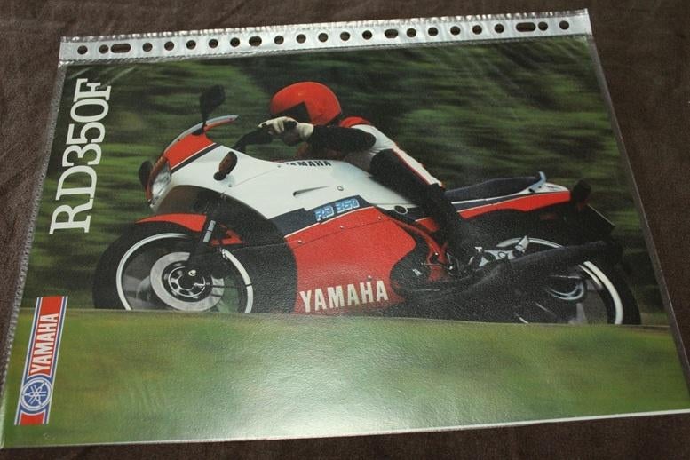 Yamaha RD350F motorfiets verkoop folder brochure, Motoren, Handleidingen en Instructieboekjes, Ophalen of Verzenden, Yamaha