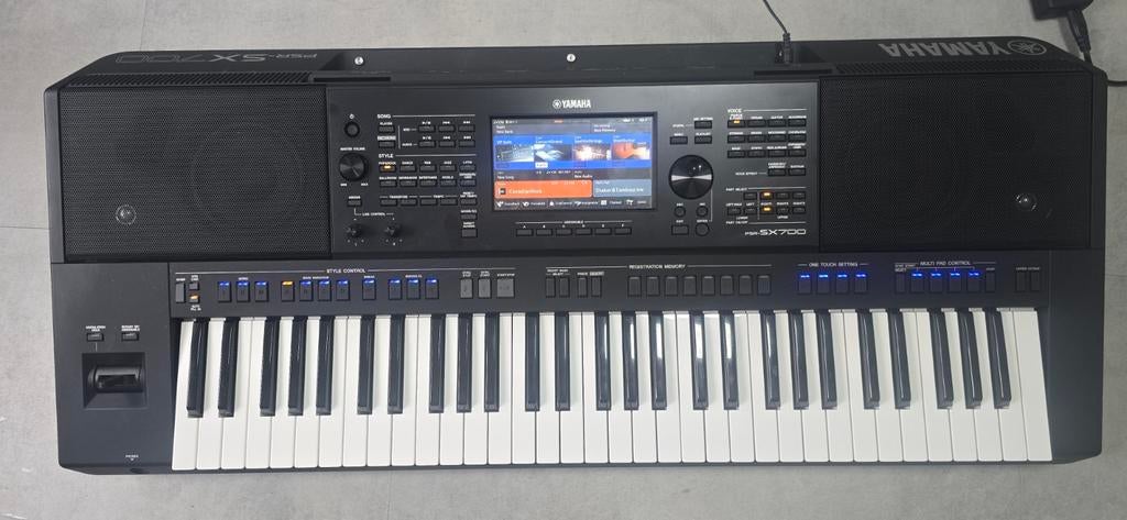 Yamaha PSR-SX700 Workstation Keyboard - Zo goed als nieuw, Muziek en Instrumenten, Keyboards, Ophalen, 61 toetsen, Yamaha, Zo goed als nieuw