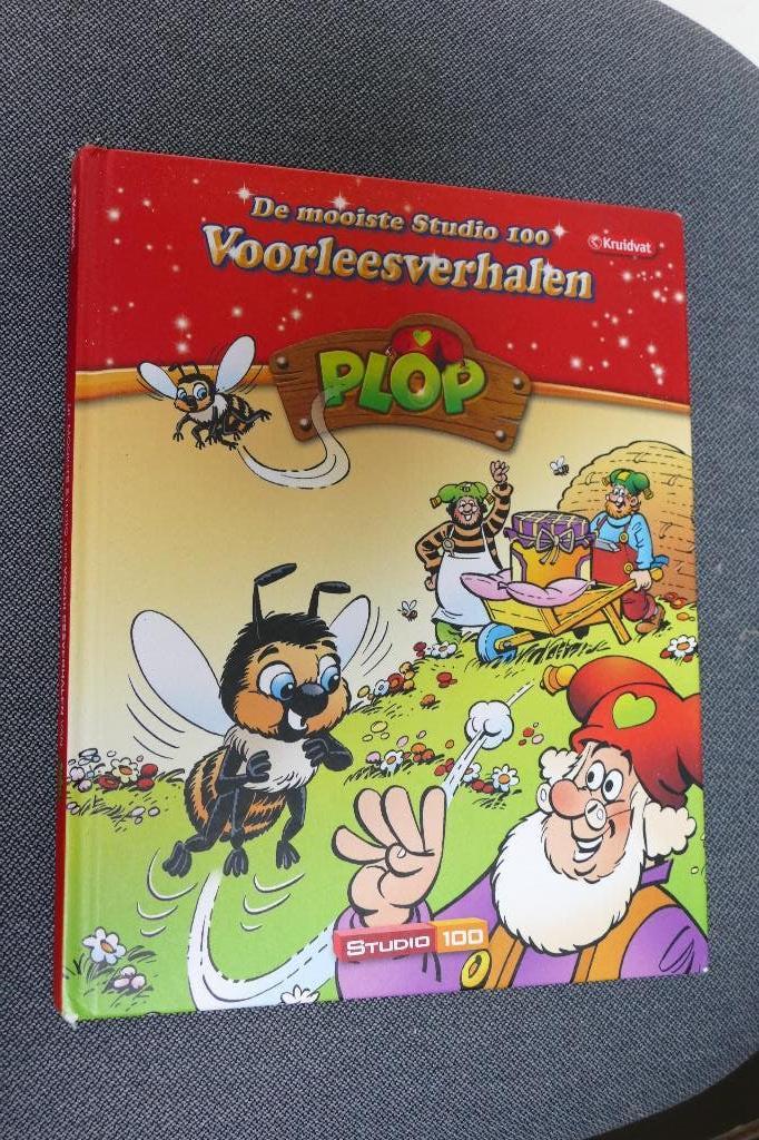 De mooiste 100 voorleesverhalen van Plop, Ophalen of Verzenden, Zo goed als nieuw, Fictie algemeen, Voorleesboek